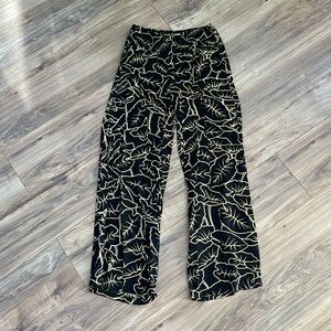 Wehi Designs pants size M/L